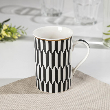 Кружка Magistro «Кубизм», 300 мл &mdash; Posudio