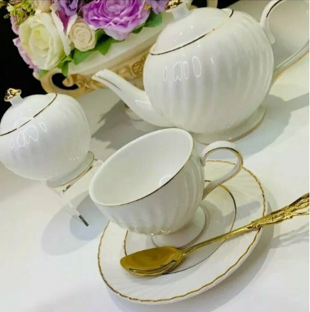 Чайный сервиз 14пр. в под.уп.(х4) Фарфор 102-004 фото 1 — Posudio