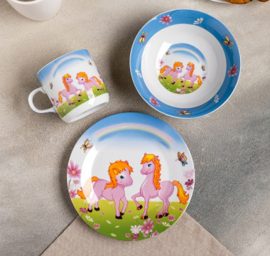 Набор детской посуды 3 предмета "Пони" кружка 230 мл, миска 400 мл, тарелка d=18 см &mdash; Posudio