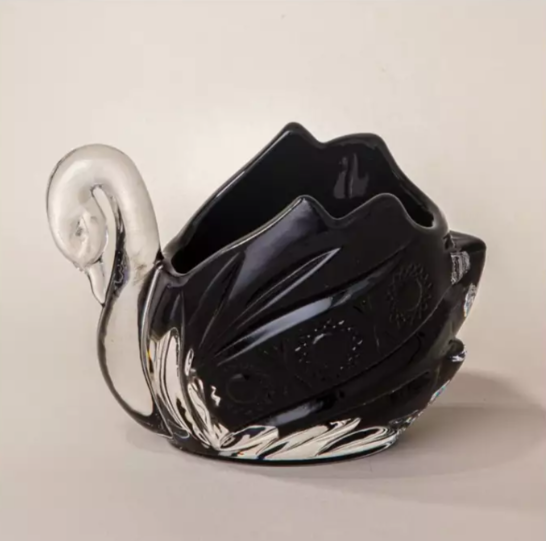 ИКОРНИЦА "ЧЕРНЫЙ ЛЕБЕДЬ" 11*7*8,5см. 355-346 фото 1 &mdash; Posudio