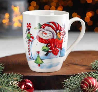 Кружка &quot;Довольный снеговик&quot; 350мл. — Posudio