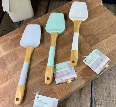 160-017 Силиконовая лопатка 24,5 см (х48) — Posudio