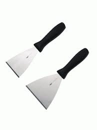 Скребок для чистки поверхн. сталь пластик. черн 25,2см — Posudio