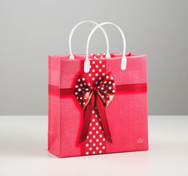 Пакет "Бантик в горошек", мягкий пластик, 24 х 23,5 х 9 см, 140 мкм &mdash; Posudio